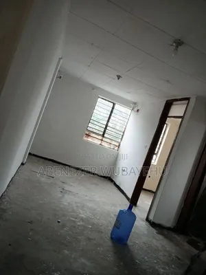 Ccondominium