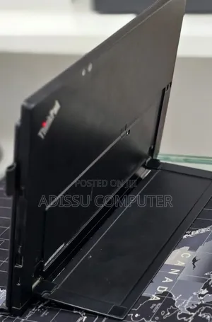 New Laptop Lenovo ThinkPad 11e 8GB Intel Core i5 SSD 256GB