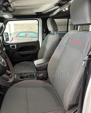 Jeep Wrangler 2024 White