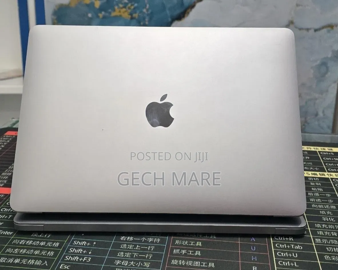 New Laptop Apple MacBook Air 2020 M1 8GB Apple M1 SSD 256GB