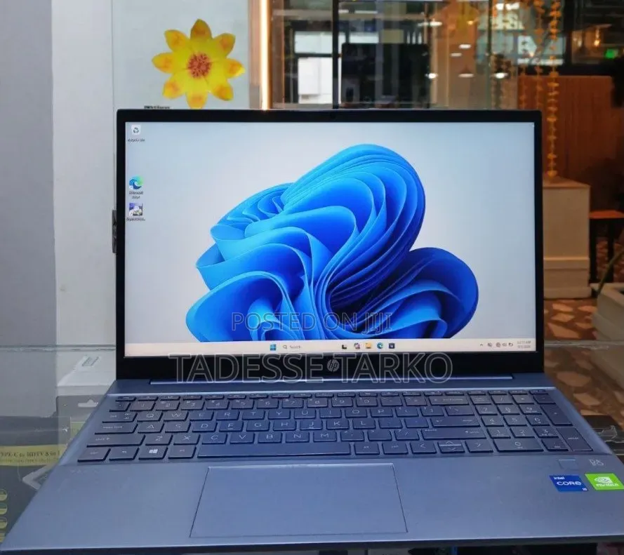 New Laptop HP Pavilion 15 16GB Intel Core i5 SSD 512GB