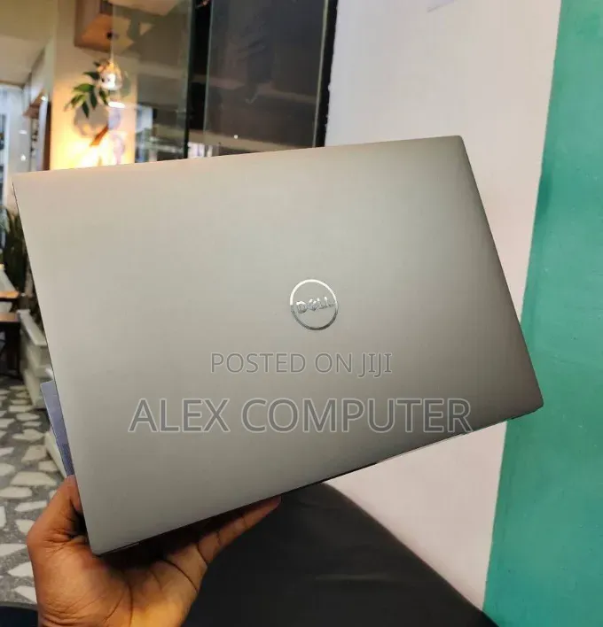 New Laptop Dell Precision 5550 16GB Intel Core i7 SSD 512GB