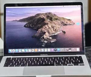 New Laptop Apple MacBook Pro 32GB Intel Core i7 SSD 512GB
