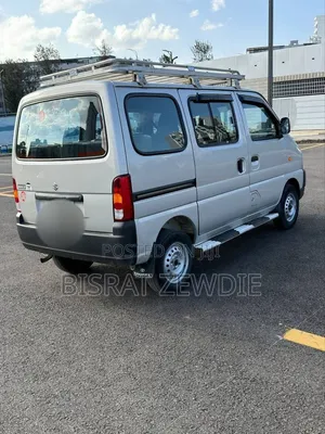 Suzuki Eeco 2025 Silver