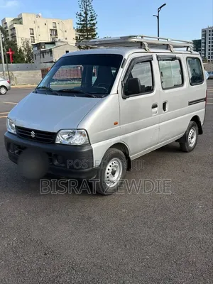 Suzuki Eeco 2025 Silver