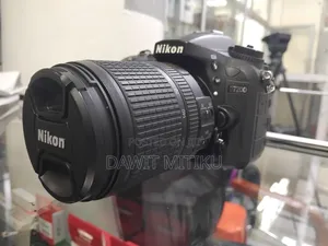 Nikon D7200