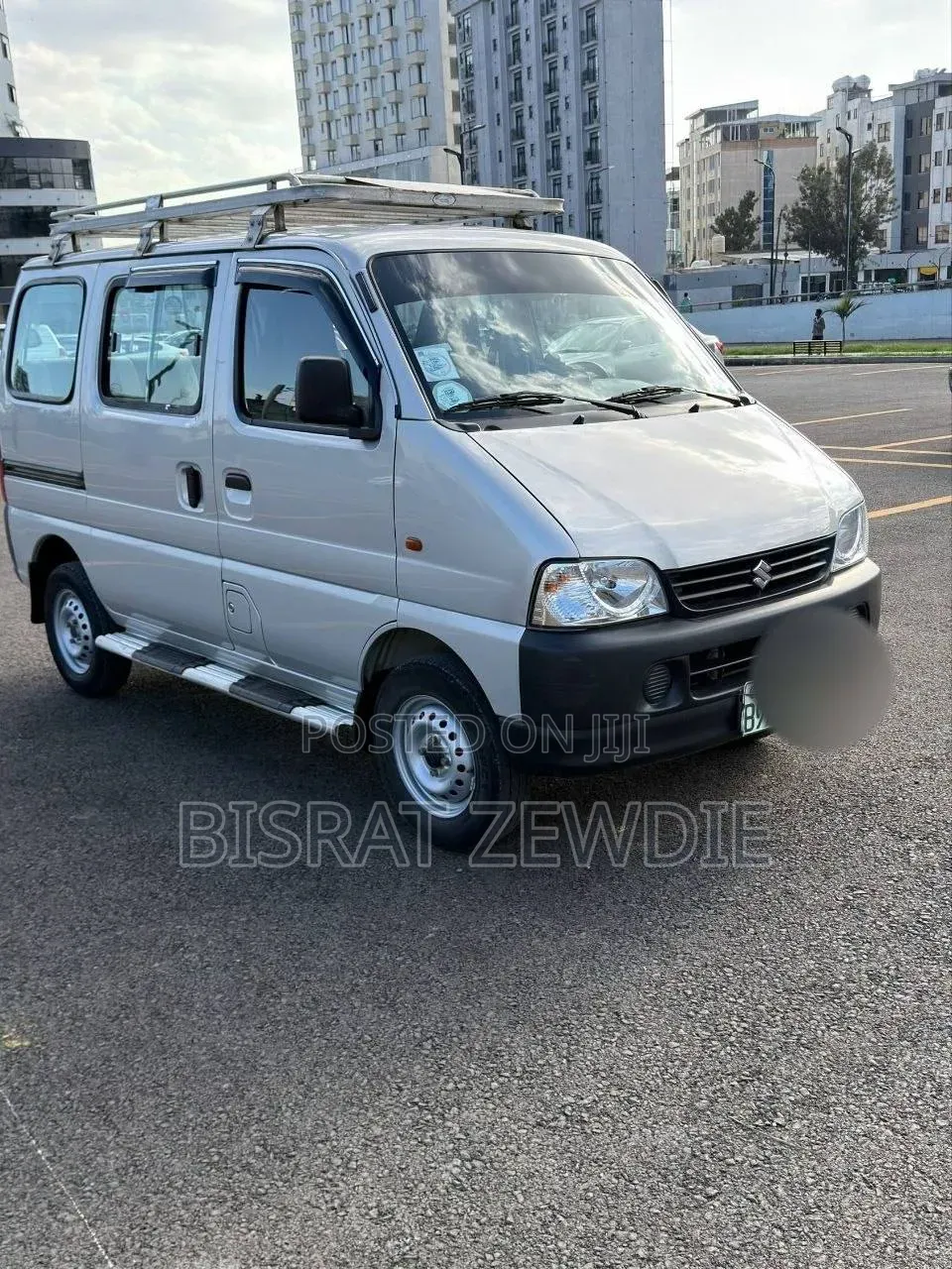 Suzuki Eeco 2025 Silver