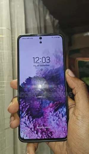 New Samsung Galaxy S20+ 5G 128 GB Yellow