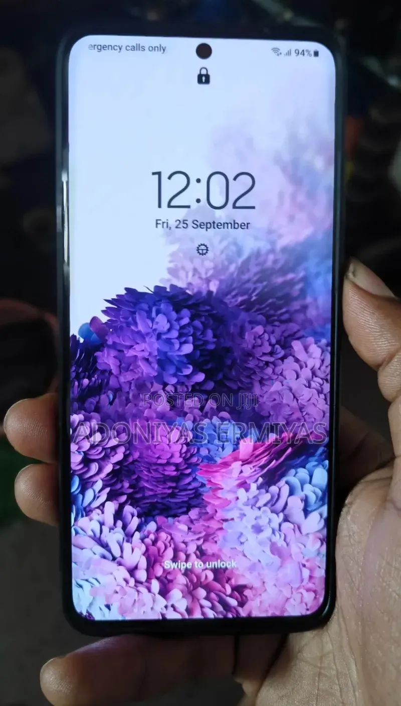 New Samsung Galaxy S20+ 5G 128 GB Yellow
