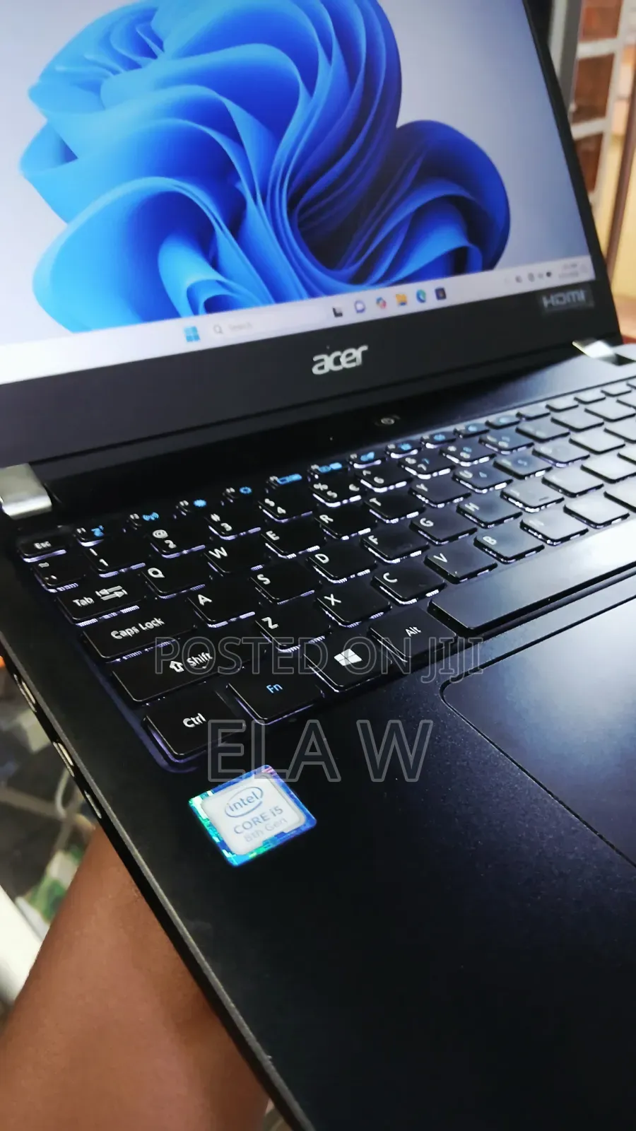 New Laptop Acer TravelMate X514-51 8GB Intel Core i5 SSD 256GB