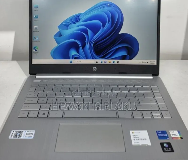 New Laptop HP Stream Notebook 16GB Intel Core i5 SSD 512GB