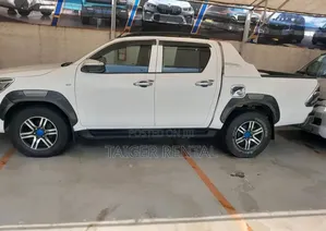 Toyota D4D Double Picup Rent