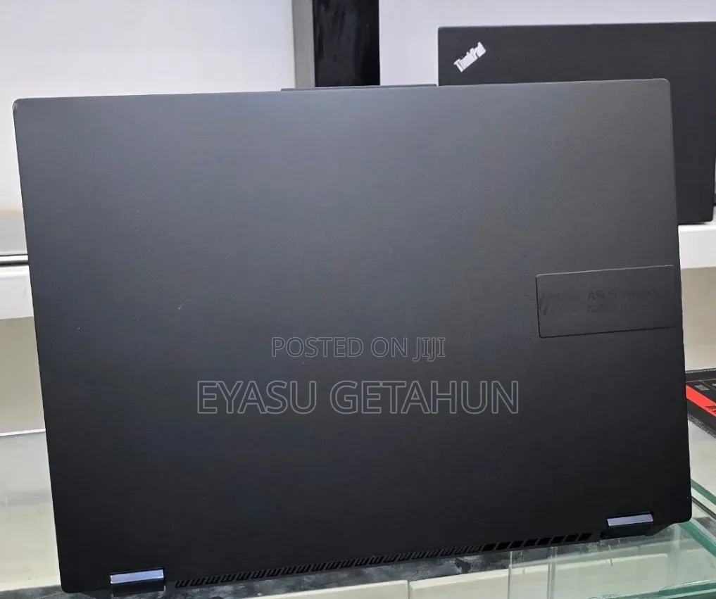 New Laptop Asus VivoBook 15 X505BA 16GB Intel Core i9 SSD 1T