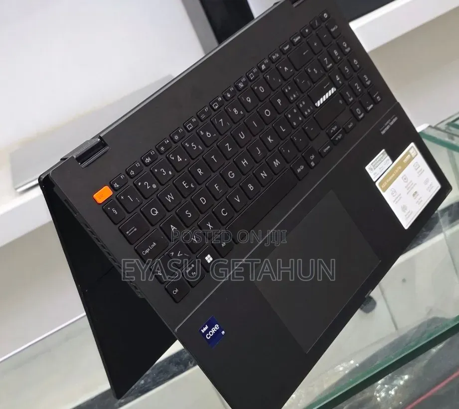 New Laptop Asus VivoBook 15 X505BA 16GB Intel Core i9 SSD 1T