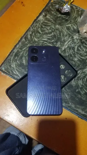 Infinix Smart 7 HD 64 GB Black