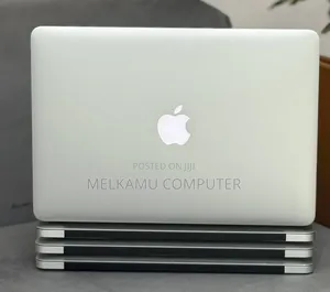 New Laptop Apple MacBook Air 2017 8GB Intel Core i5 SSD 512GB