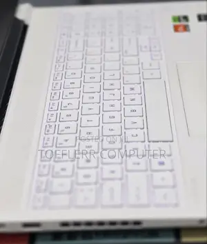 New Laptop HP Victus 15 16GB AMD Ryzen 7 SSD 512GB