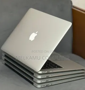 New Laptop Apple MacBook Air 2017 8GB Intel Core i5 SSD 512GB