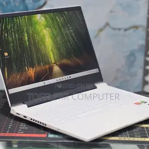 New Laptop HP Victus 15 16GB AMD Ryzen 7 SSD 512GB