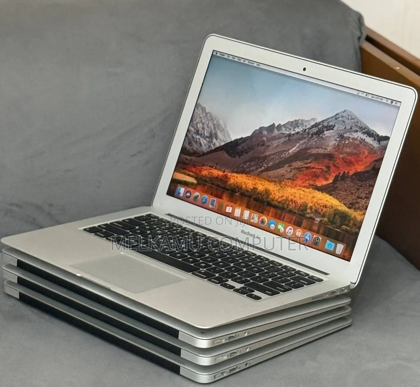 New Laptop Apple MacBook Air 2017 8GB Intel Core i5 SSD 512GB