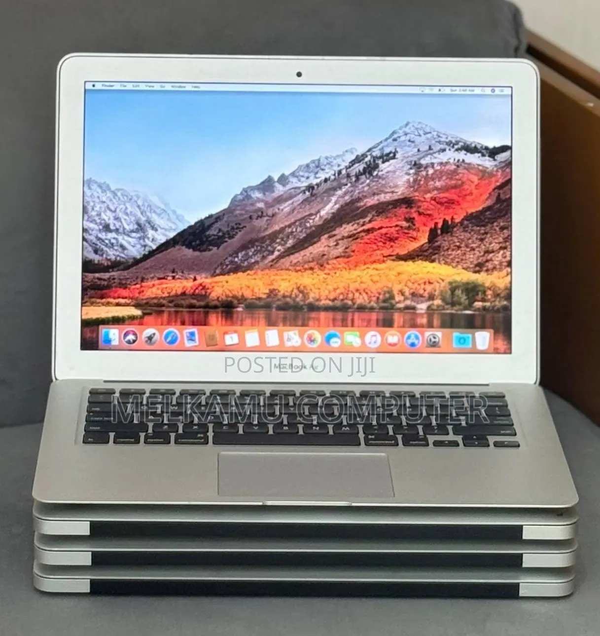 New Laptop Apple MacBook Air 2017 8GB Intel Core i5 SSD 512GB