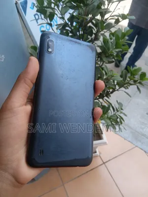 Samsung Galaxy A10 32 GB Black