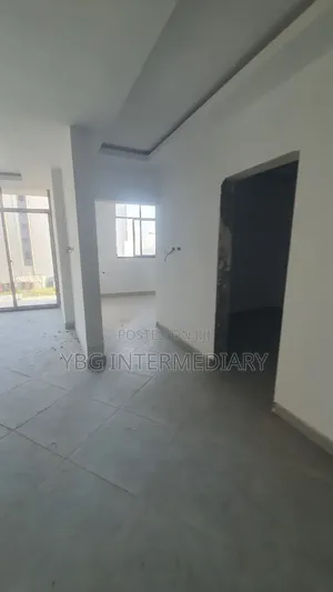 Furnished 3bdrm Apartment in Summit Ashara, Yeka for sale