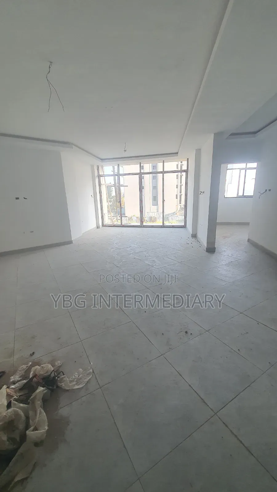 Furnished 3bdrm Apartment in Summit Ashara, Yeka for sale