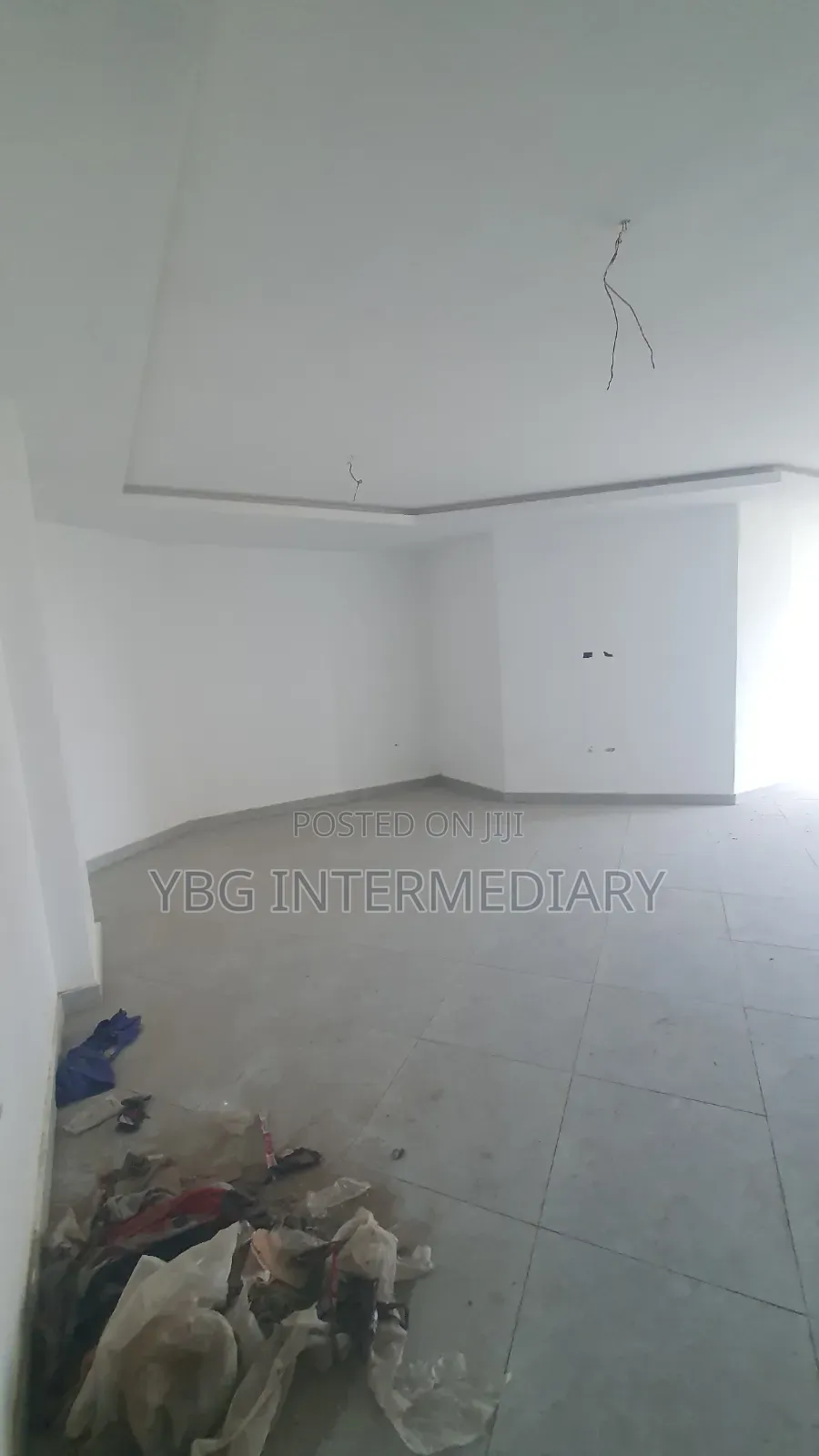 Furnished 3bdrm Apartment in Summit Ashara, Yeka for sale