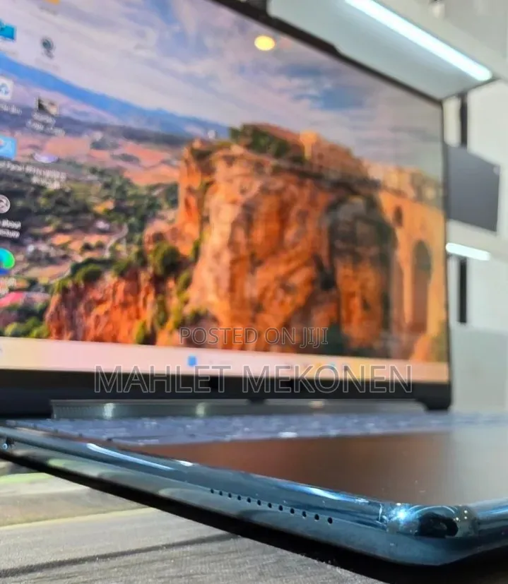 New Laptop Lenovo Yoga 9 16GB Intel Core Ultra 7 SSD 1T