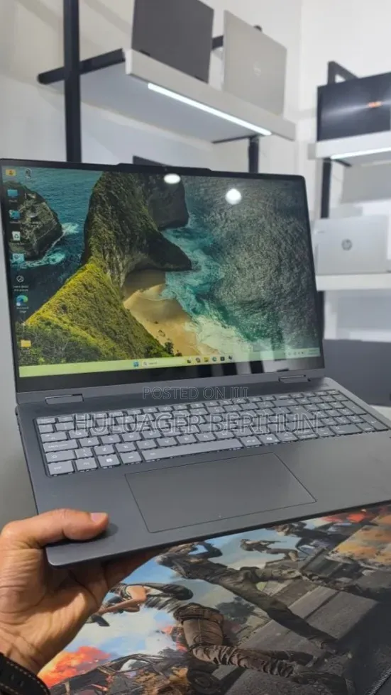 New Laptop Lenovo Yoga 3 16GB Intel Core Ultra 5 SSD 512GB