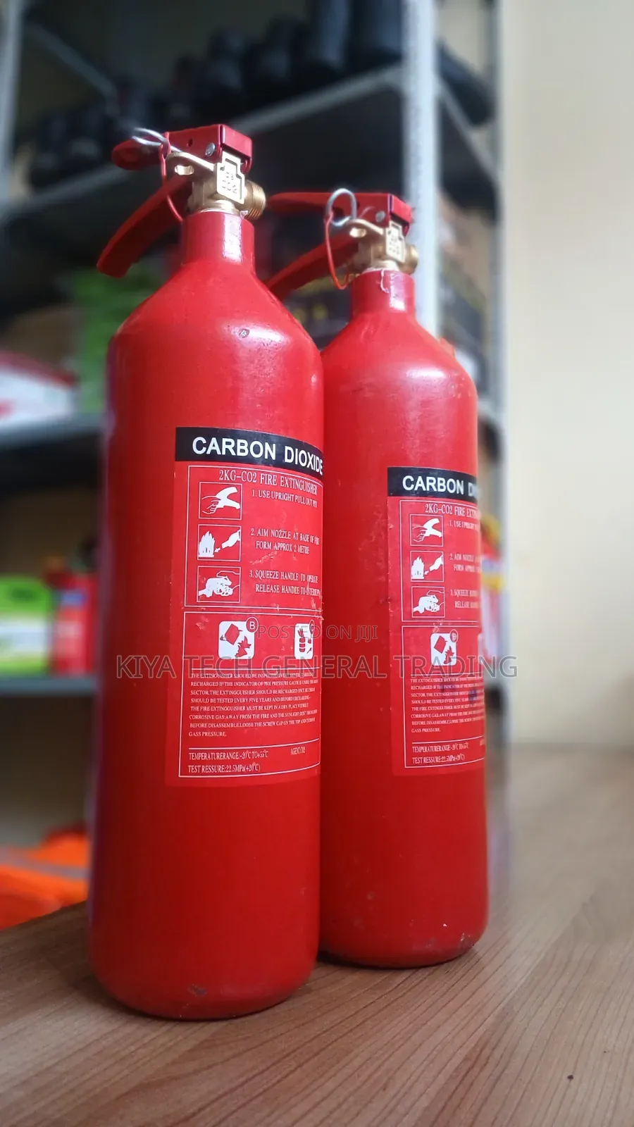 2kg Co2 እሳት ማጥፊያ ኤሌክትሪክ እና ተቀጣጣይ ዘይቶች አካባቢ ተመራጭ ነው