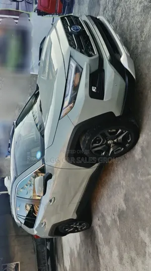 Toyota RAV4 2022 Green