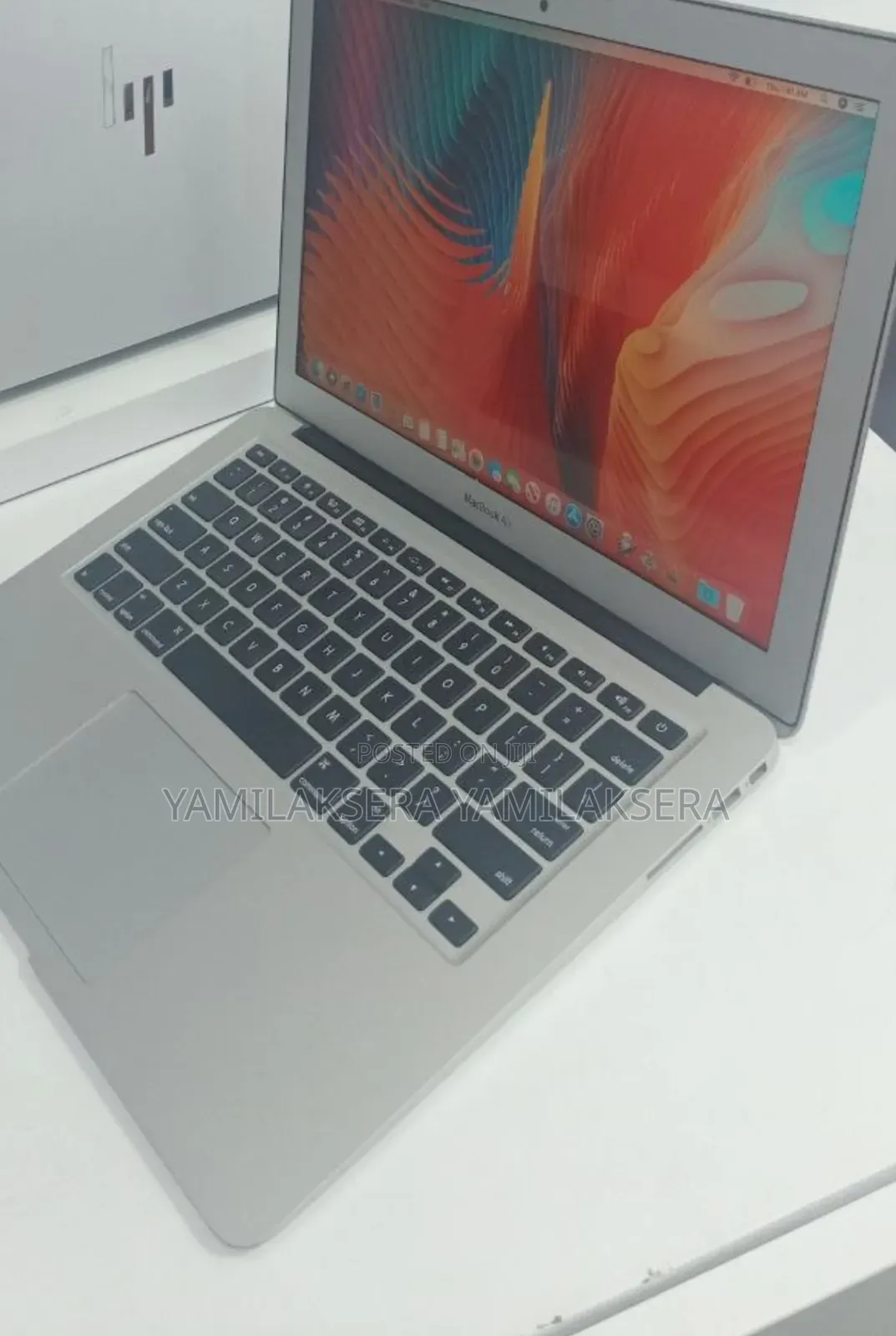 Laptop Apple MacBook Air 2017 8GB Intel Core i5 SSD 256GB
