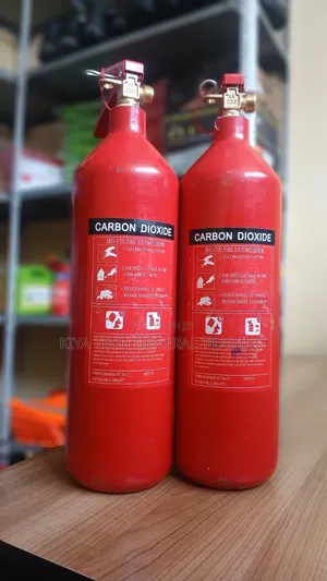 Co2 Fire Extinguisher 2kg 的 都懂哦 Adane