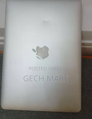 New Laptop Apple MacBook 2013 8GB Intel Core i5 SSD 256GB