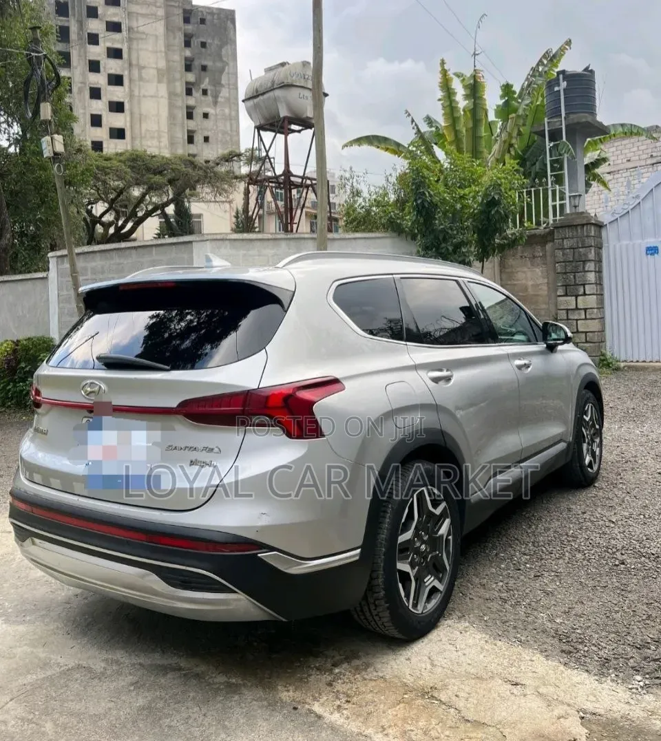Hyundai Santa Fe 2023 Silver