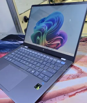 New Laptop HP OmniBook 5 14" 16GB SSD 1T