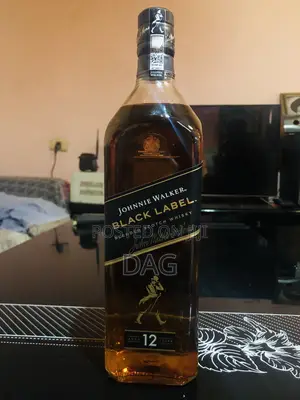 Johnnie Walker Black Label Blended Scotch Whisky
