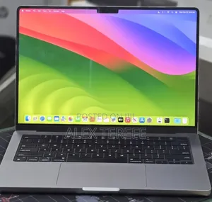 New Laptop Apple MacBook Pro 2023 M3 8GB Apple M3 SSD 512GB