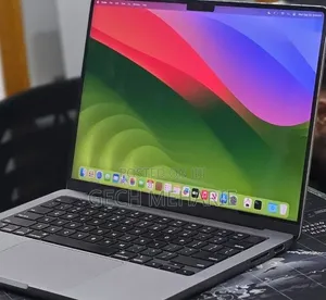 New Laptop Apple MacBook Pro 2023 M3 8GB Apple M3 Pro SSD 512GB