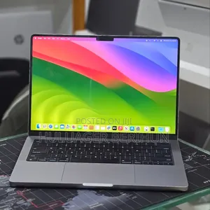 New Laptop Apple MacBook Pro 2023 M3 8GB Apple M3 SSD 512GB