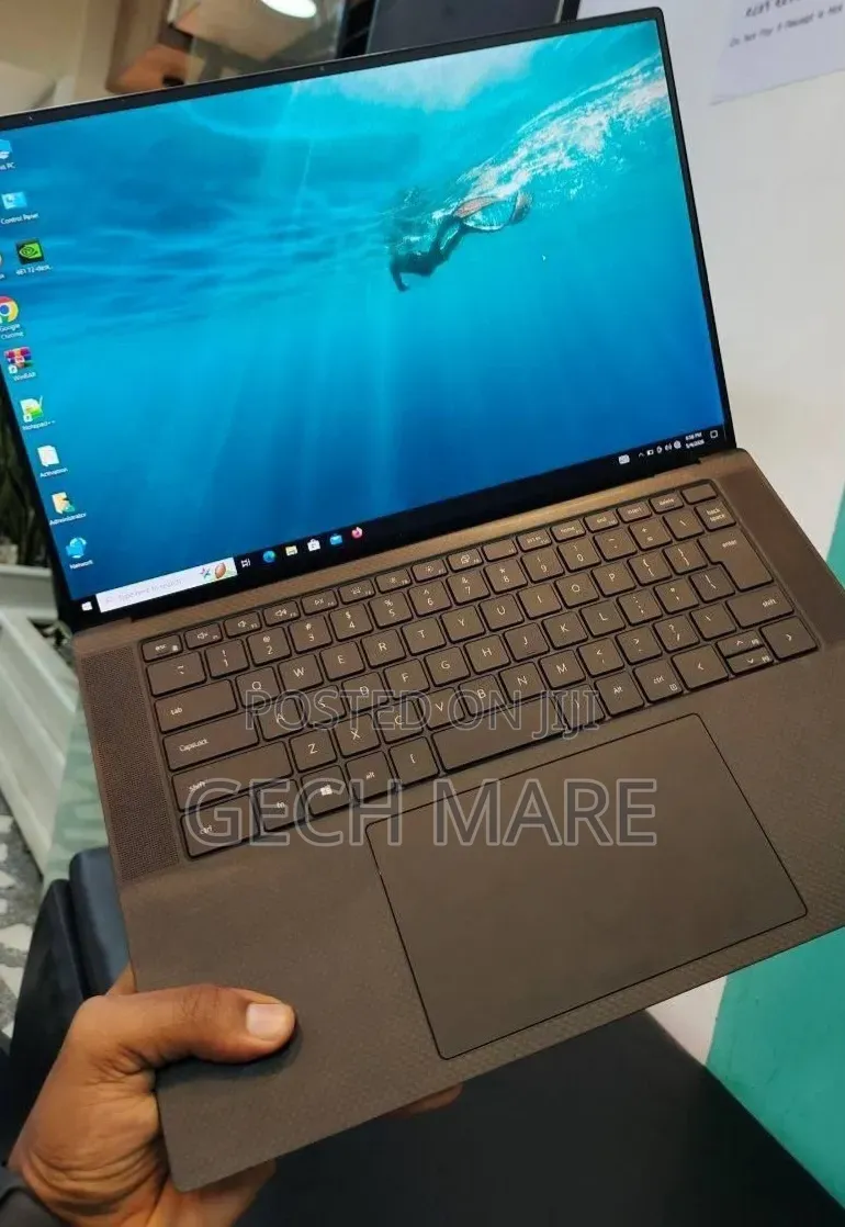 New Laptop Dell Precision 5540 16GB Intel Core i7 SSD 512GB