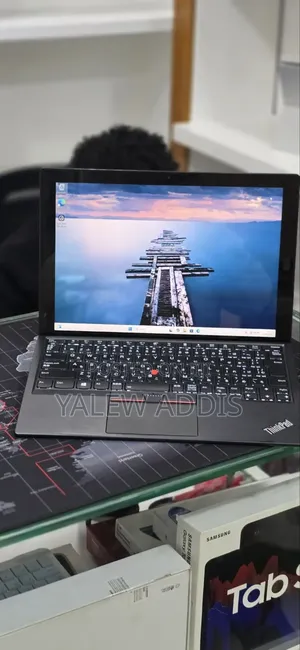 New Laptop Lenovo ThinkPad Yoga 8GB Intel Core i5 SSD 256GB