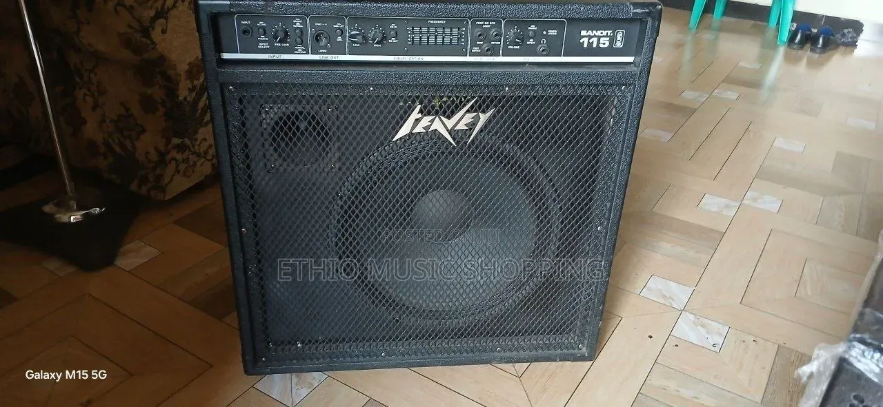 Peavey Bandit 115 Combo Amplifier