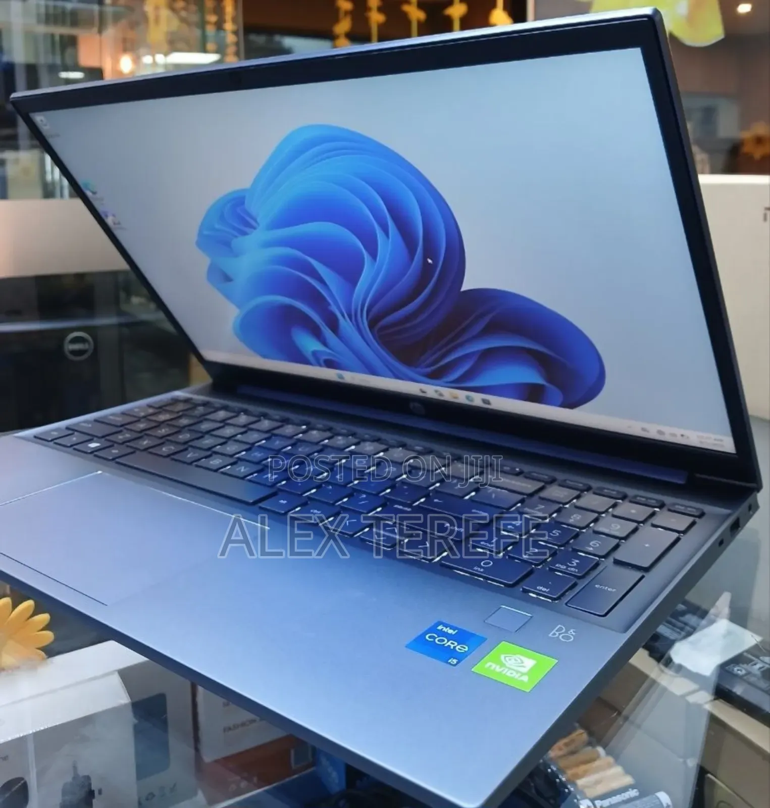 New Laptop HP Pavilion 15 16GB Intel Core i5 SSD 512GB