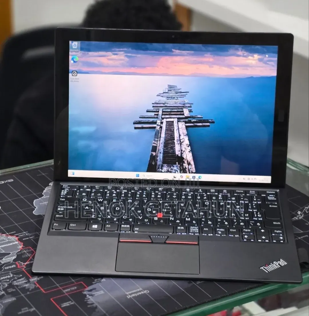 New Laptop Lenovo ThinkPad Yoga 8GB Intel Core i5 SSD 256GB