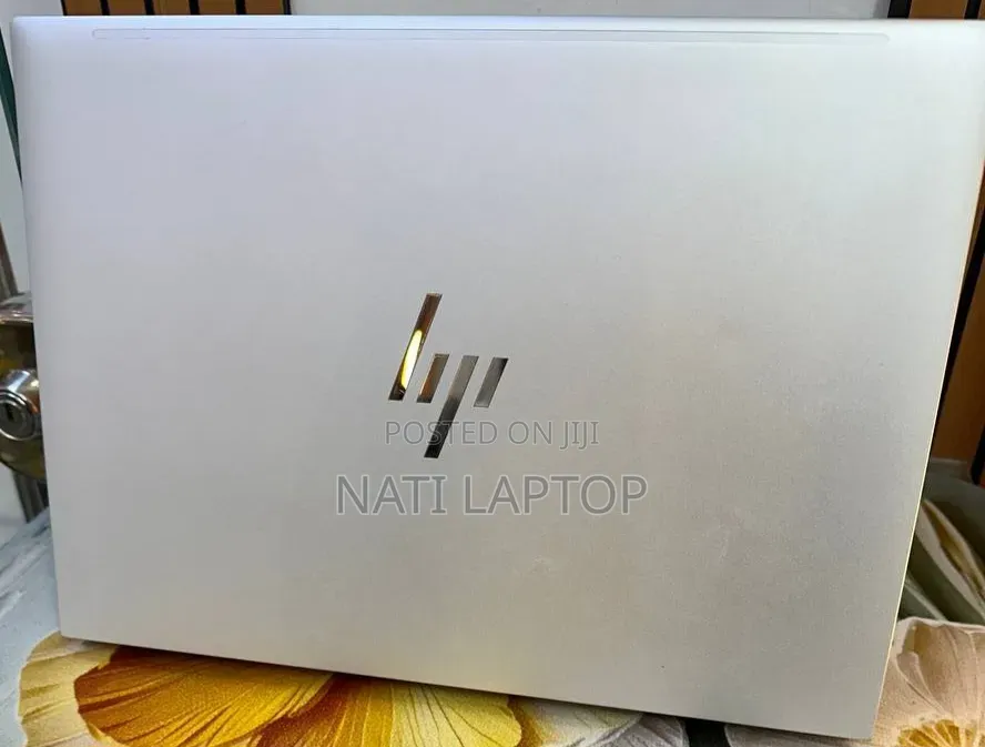 New Laptop HP EliteBook 840 G9 16GB Intel Core i5 SSD 512GB