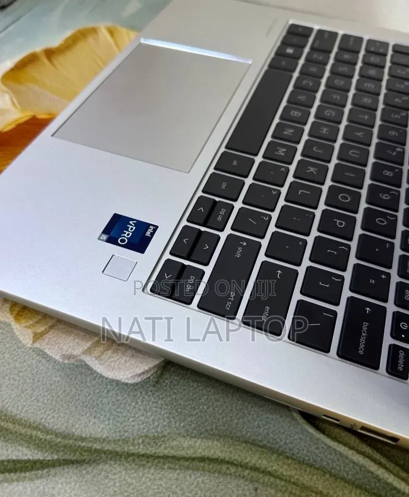 New Laptop HP EliteBook 840 G9 16GB Intel Core i5 SSD 512GB