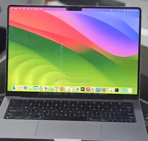 New Laptop Apple MacBook Pro 2023 M3 8GB Apple M3 Pro SSD 512GB